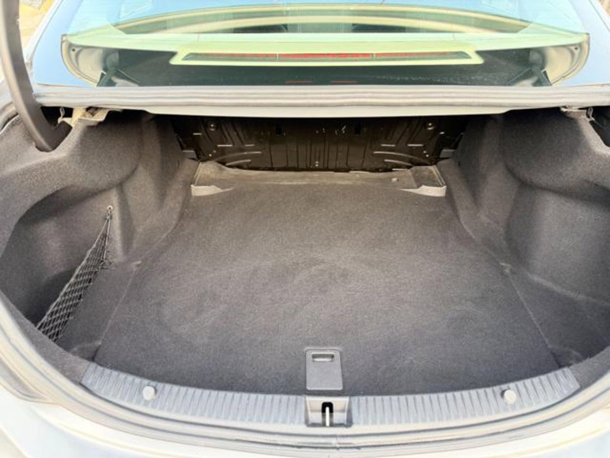 Mercedes-Benz Classe C 180 d Auto Executive (10)