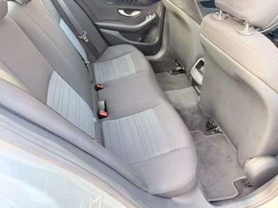 Mercedes-Benz Classe C 180 d Auto Executive (15)