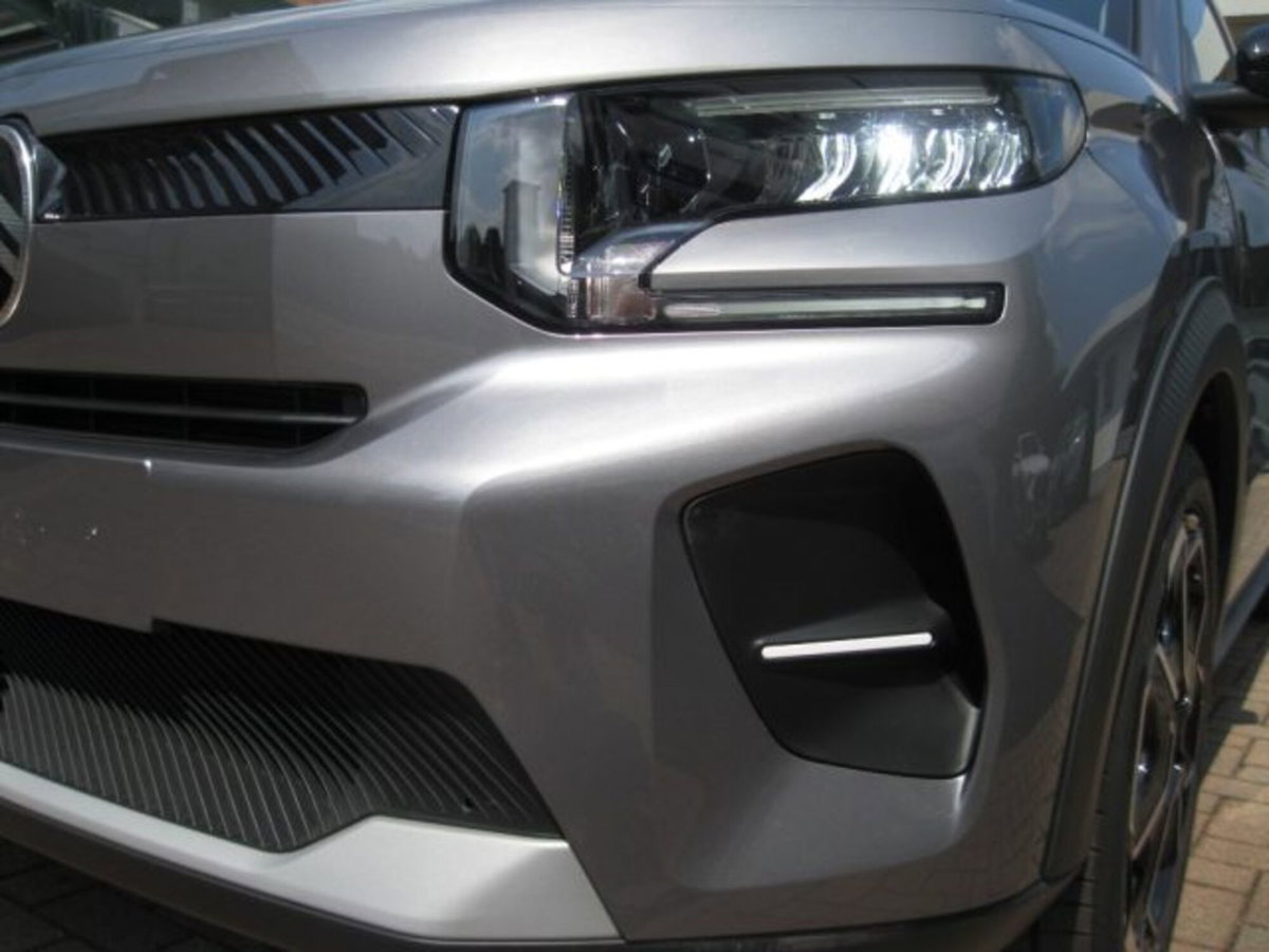 Citroen C3 1.2 puretech turbo Max 100cv s&s (2)
