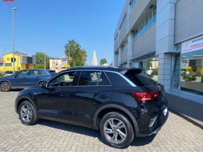 Volkswagen T-Roc 1.5 tsi R-Line dsg (3)