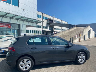 Volkswagen Golf 1.5 eTSI 130 CV EVO ACT DSG Life (3)
