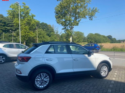 Volkswagen T-Roc 2.0 tdi Life 150cv dsg (4)