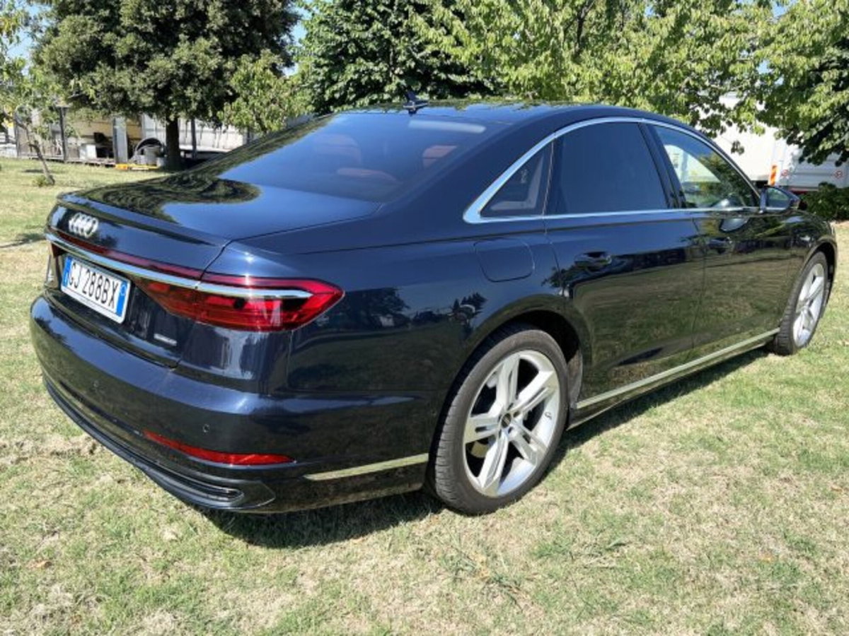 Audi A8 L 50 TDI 3.0 quattro tiptronic (5)