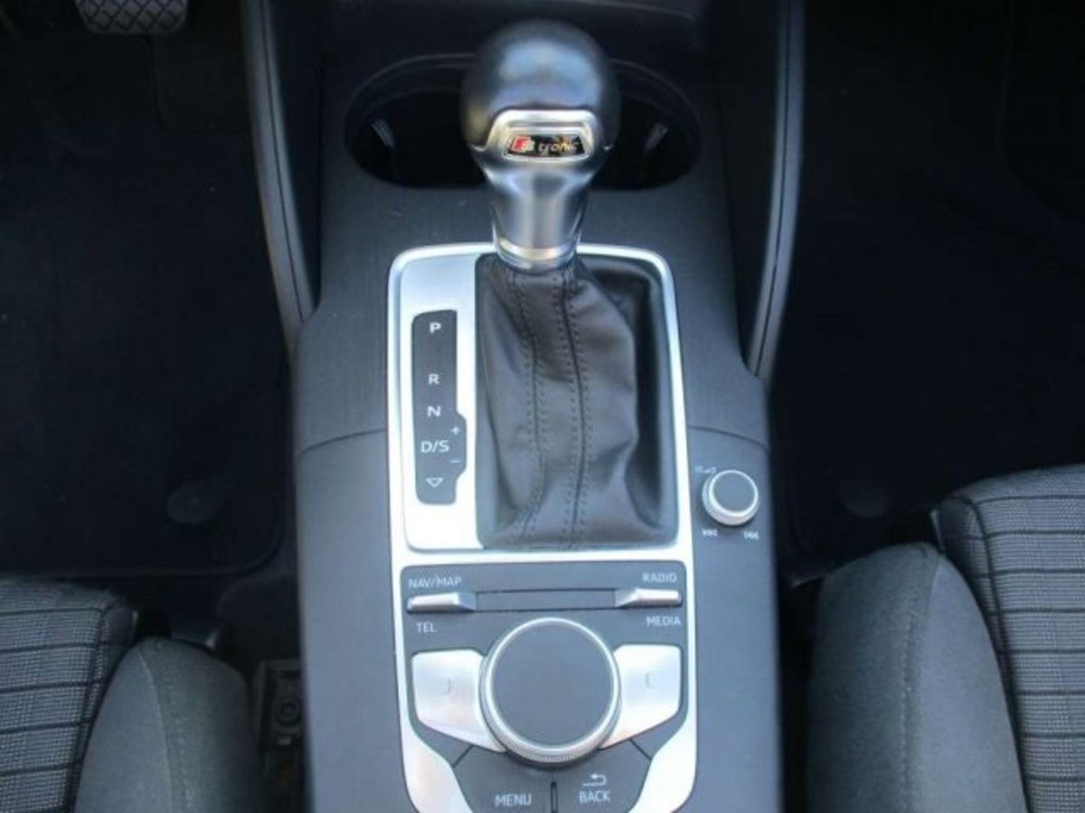 Audi A3 Cabrio 2.0 TDI (11)