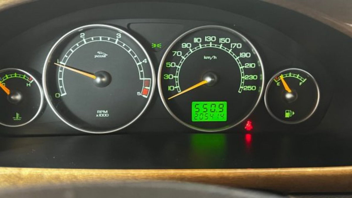 Jaguar X-Type 2.0D cat Wagon Executive (12)