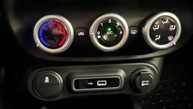 Fiat 500L 1.6 Multijet 120 CV Mirror City Cross (11)