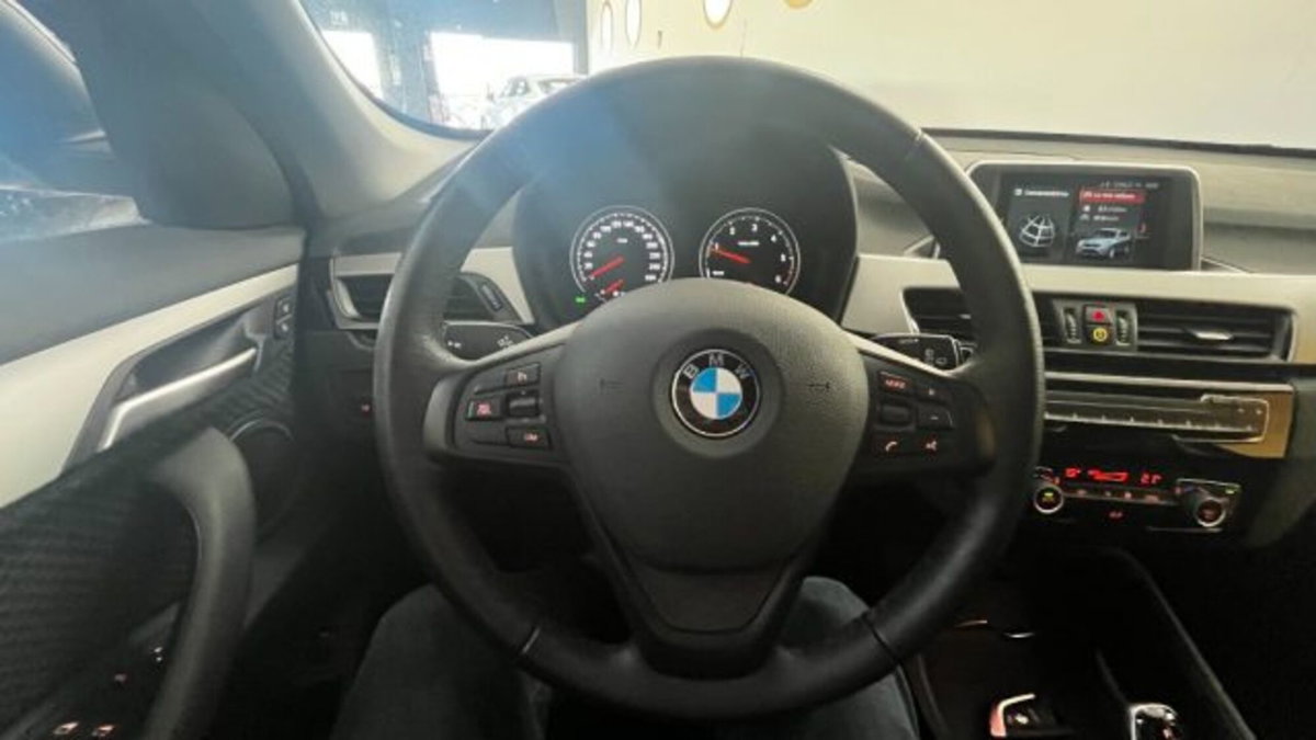 BMW X1 xDrive20d Business Advantage (12)