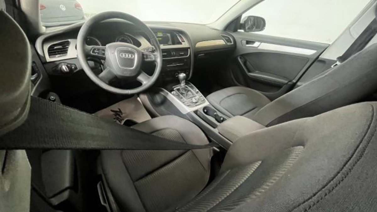 Audi A4 Avant 2.0 TDIe F.AP. Ambiente (7)