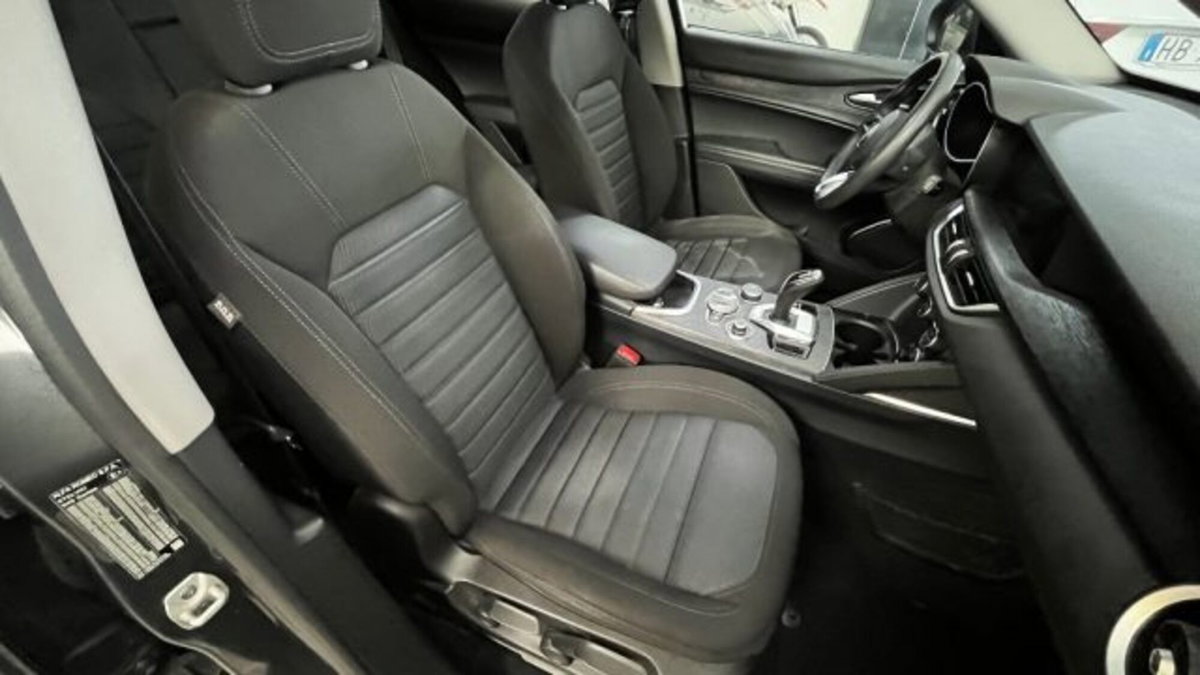 Alfa Romeo Stelvio Stelvio 2.2 Turbodiesel 190 CV AT8 Q4 Super Business (6)