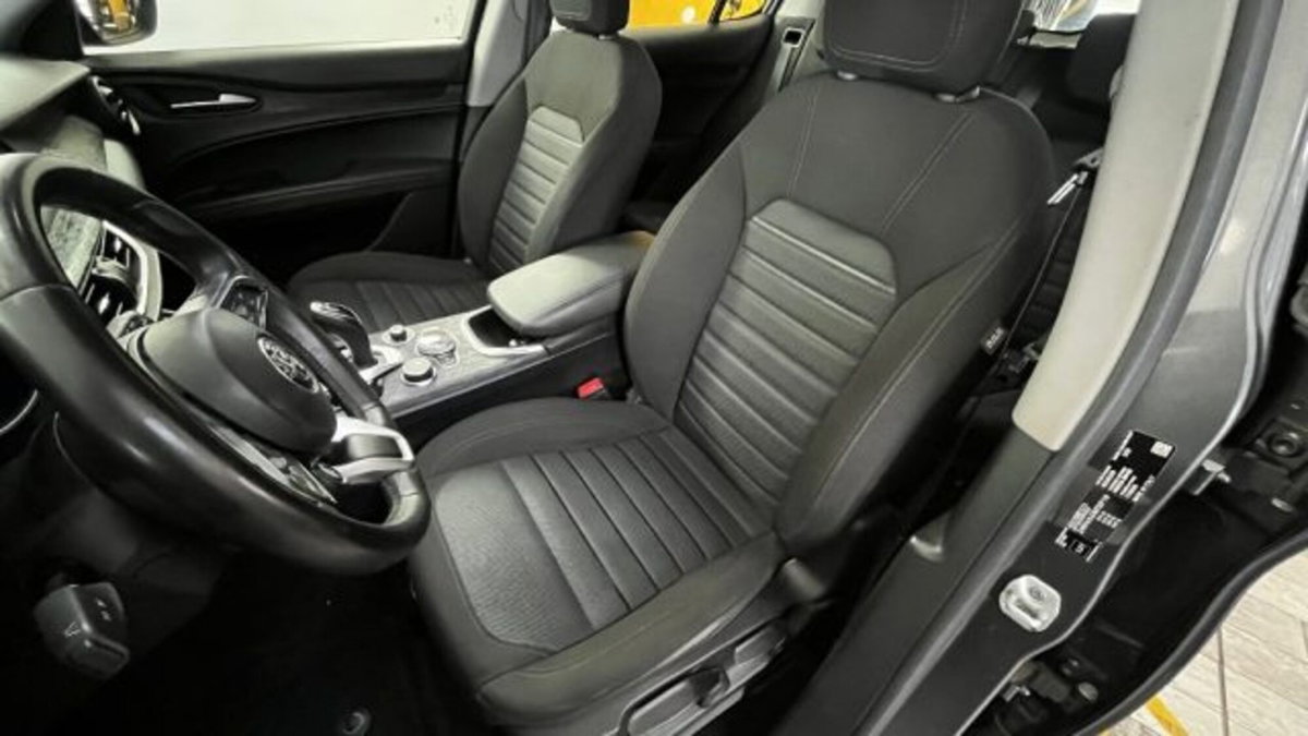 Alfa Romeo Stelvio Stelvio 2.2 Turbodiesel 190 CV AT8 Q4 Super Business (8)