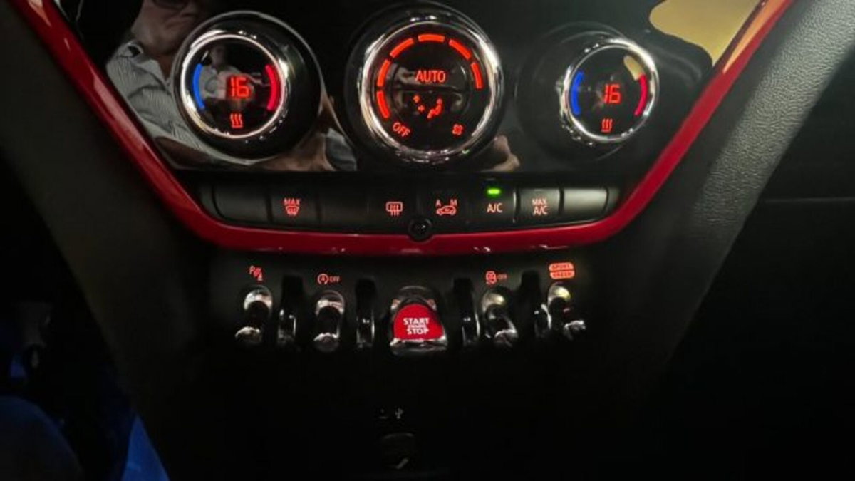 MINI Mini Countryman 2.0 John Cooper Works Essential Countryman ALL4 (14)