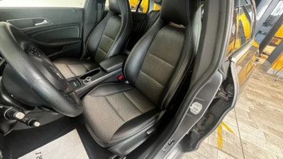 Mercedes-Benz CLA Shooting Brake 180 d Automatic Executive (8)