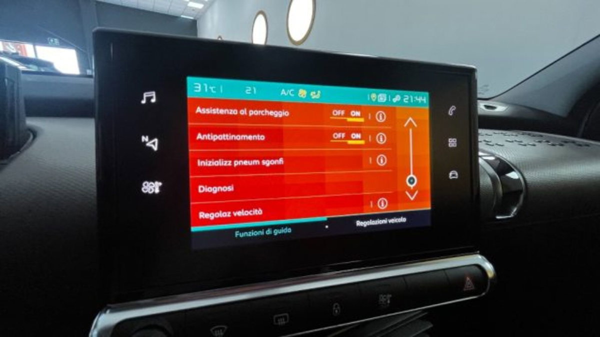 Citroen C4 Cactus BlueHDi 120 S&S EAT6 Shine (10)