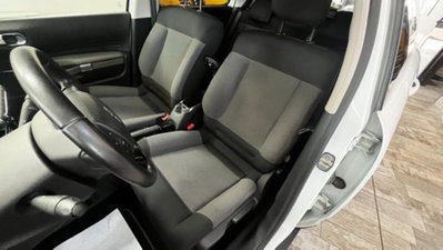 Citroen C4 Cactus BlueHDi 120 S&S EAT6 Shine (8)