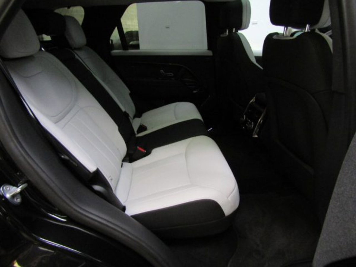 Land Rover Range Rover Sport 4.4 V8 First Edition (15)