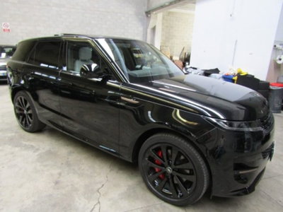 Land Rover Range Rover Sport 4.4 V8 First Edition (3)