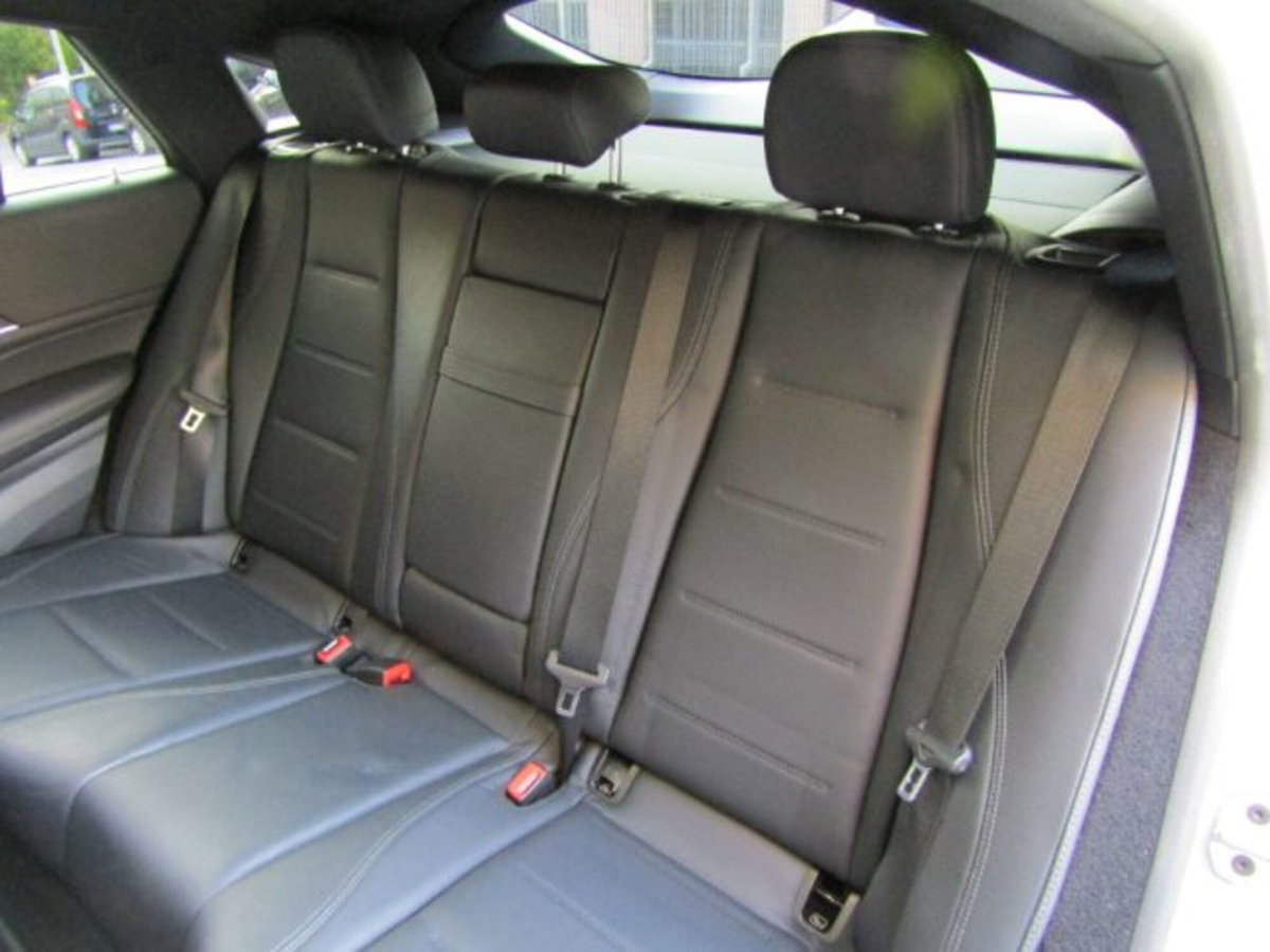 Mercedes-Benz GLE Coupé 300 d 4Matic Mild Hybrid Coupé Premium Plus (12)