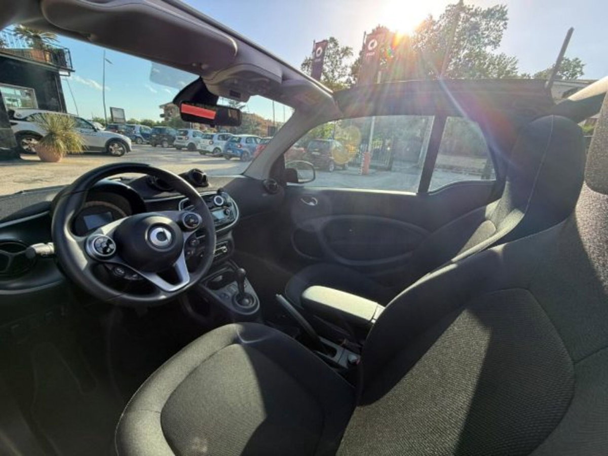 smart Fortwo Cabrio 90 0.9 Turbo cabrio Urban (11)