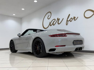 Porsche 911 Cabrio 3.0 Carrera 4 GTS (6)