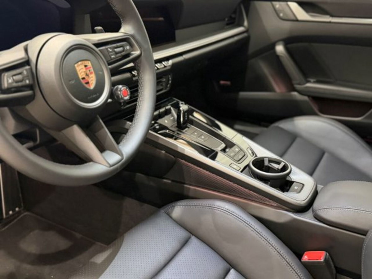 Porsche 911 Coupé 3.0 Carrera 394cv auto (19)
