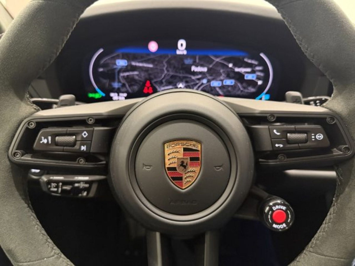 Porsche 911 Coupé 3.6 Carrera 4 GTS auto (20)