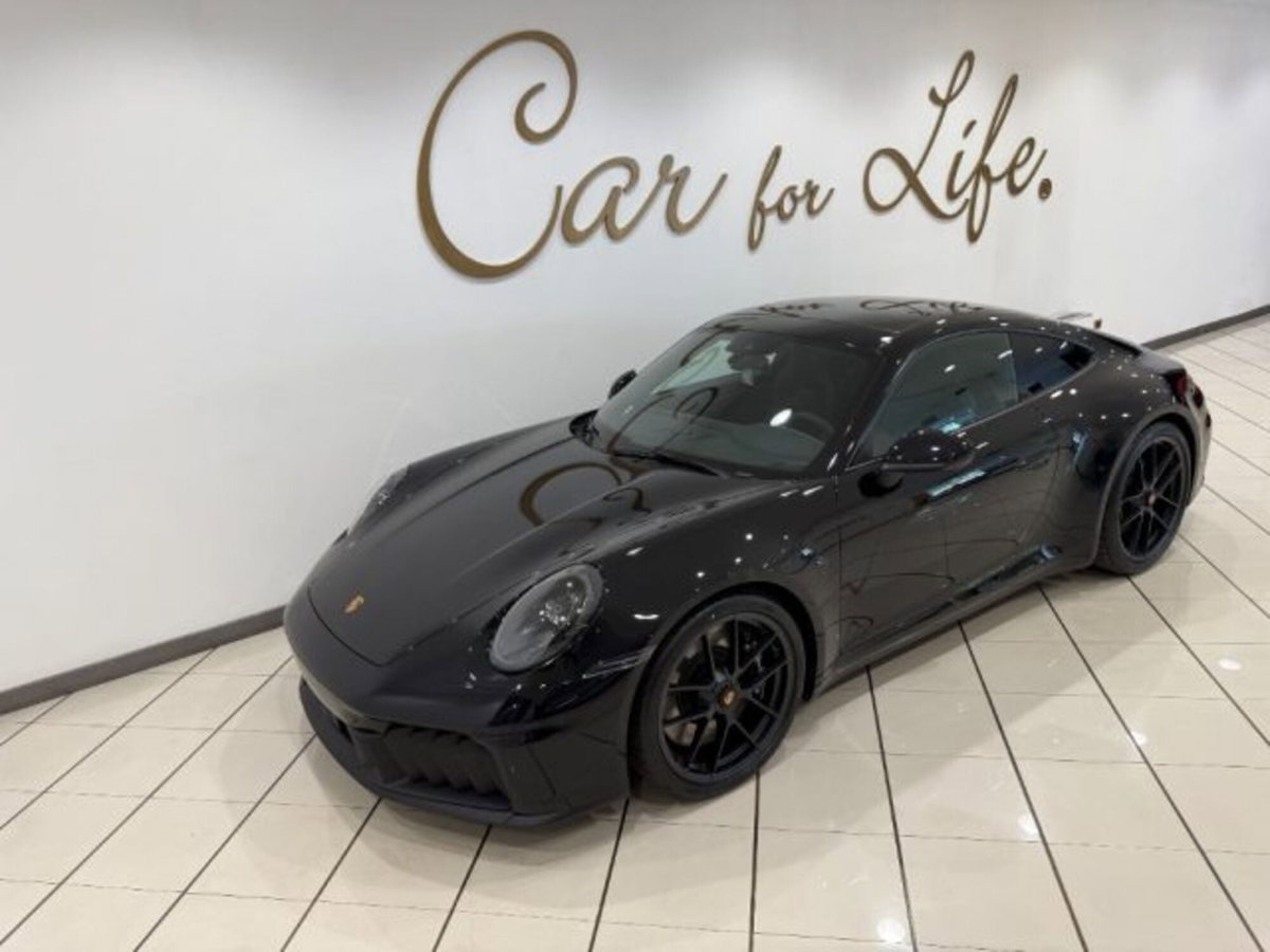 Porsche 911 Coupé 3.6 Carrera 4 GTS auto (3)