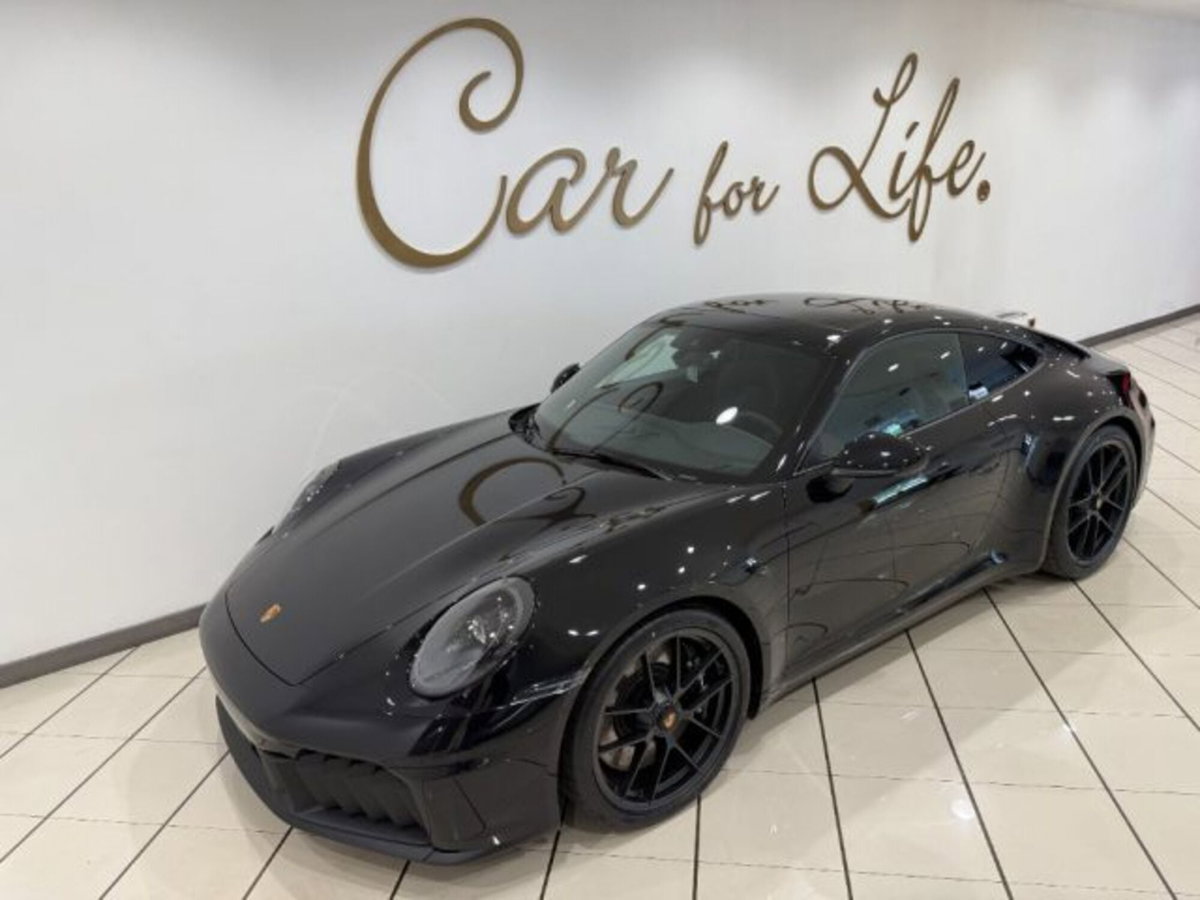Porsche 911 Coupé 3.6 Carrera 4 GTS auto (7)