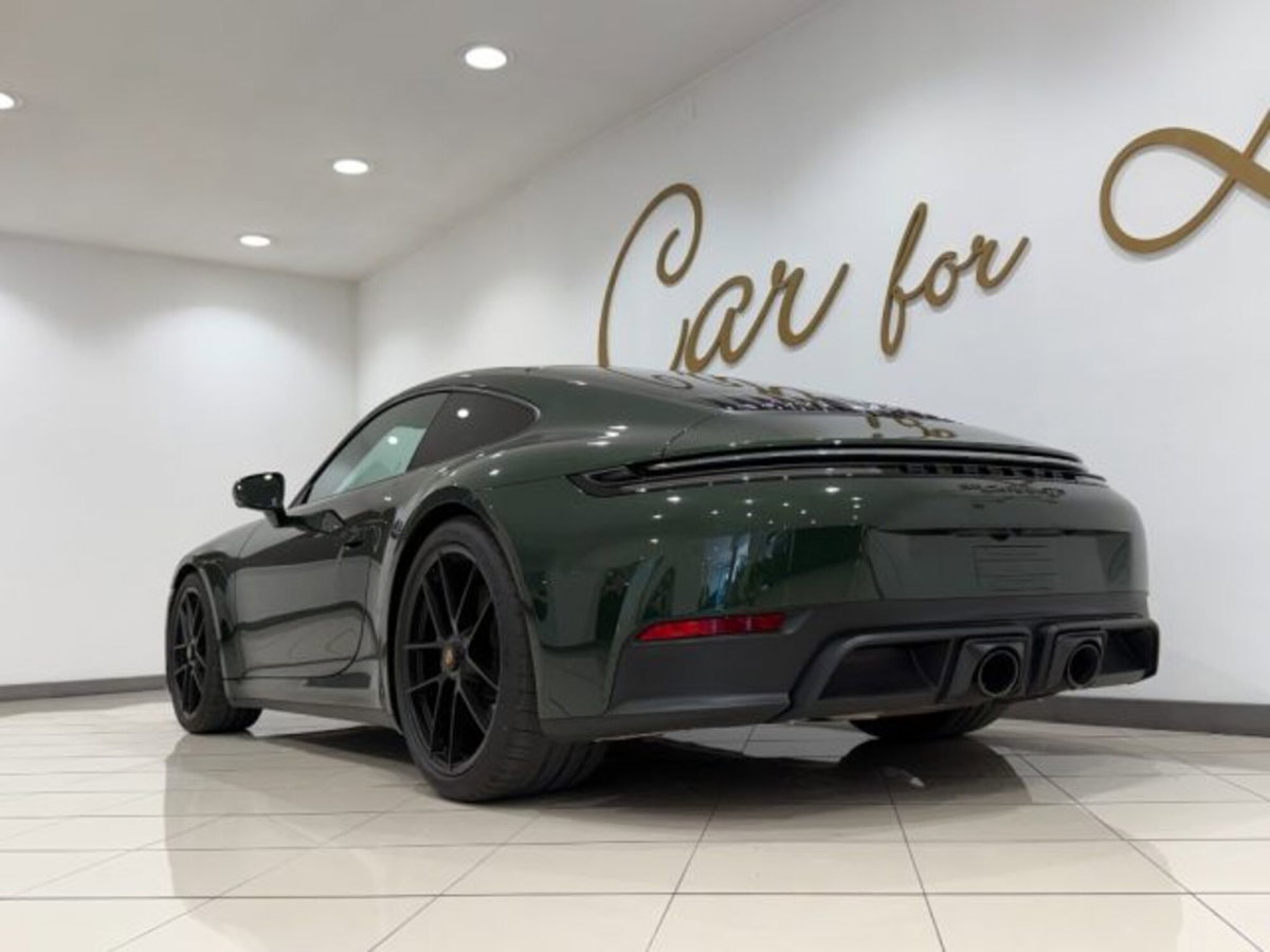 Porsche 911 Coupé 3.6 Carrera GTS auto (14)