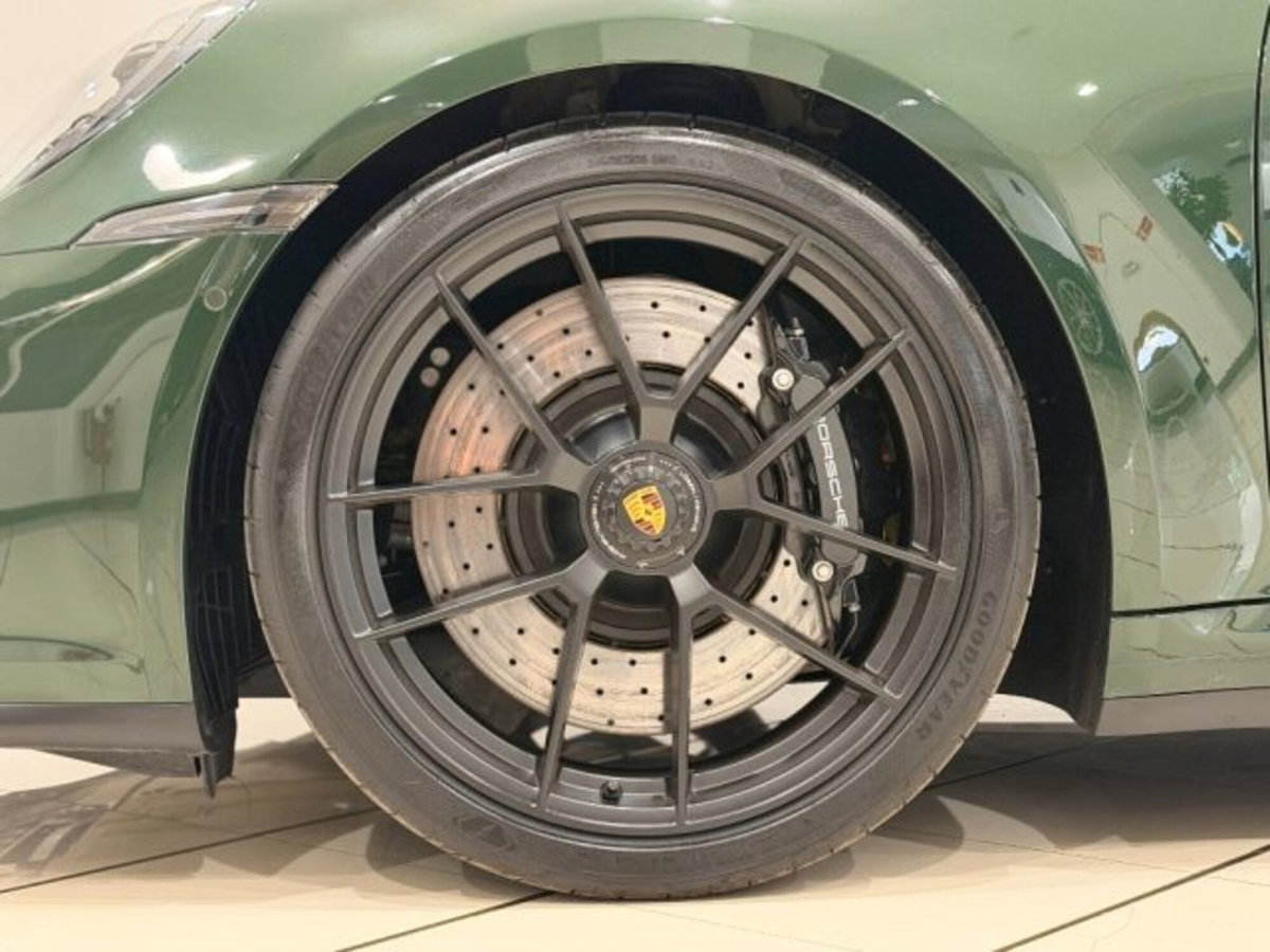 Porsche 911 Coupé 3.6 Carrera GTS auto (9)