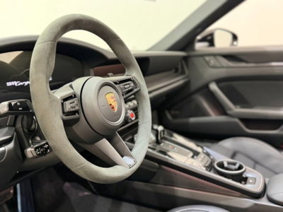 Porsche 911 Cabrio Targa 3.6 4 GTS auto (18)