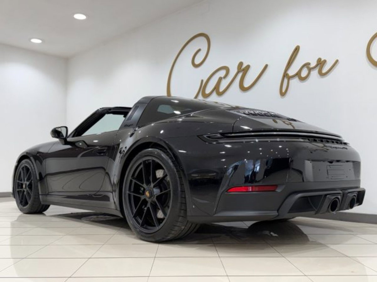 Porsche 911 Cabrio Targa 3.6 4 GTS auto (6)