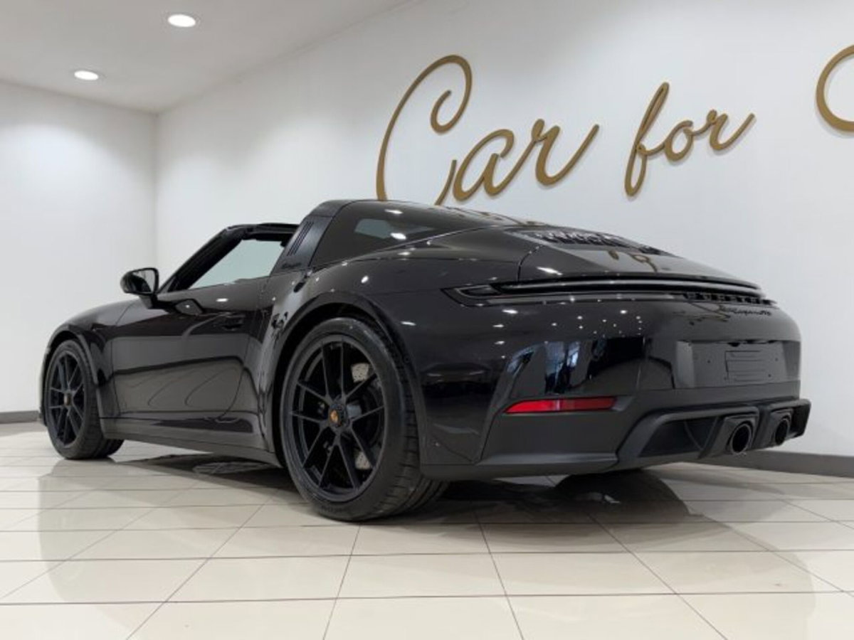 Porsche 911 Cabrio Targa 3.6 4 GTS auto (7)