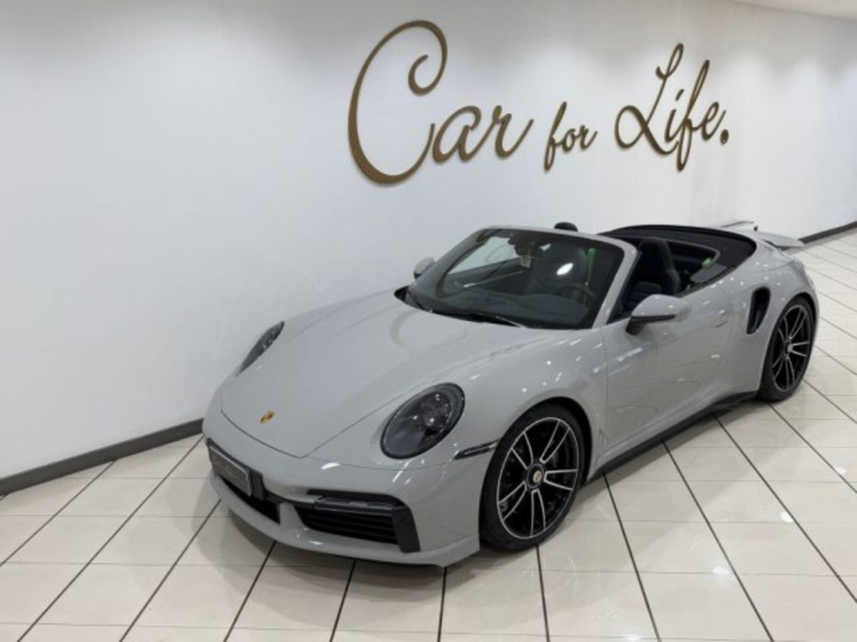 Porsche 911 Cabrio Cabrio 3.7 Turbo S auto (2)