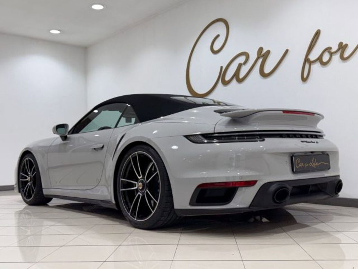 Porsche 911 Cabrio Cabrio 3.7 Turbo S auto (20)