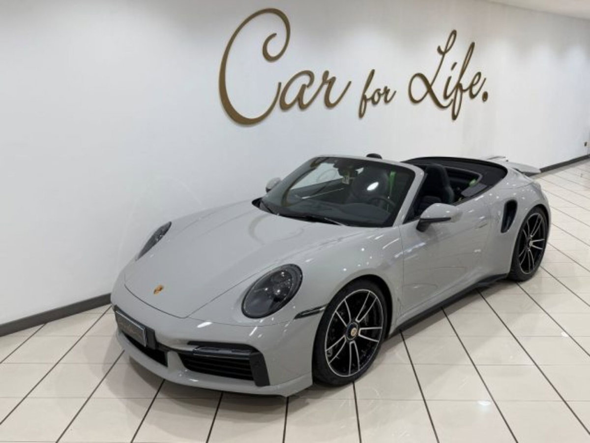 Porsche 911 Cabrio Cabrio 3.7 Turbo S auto (3)
