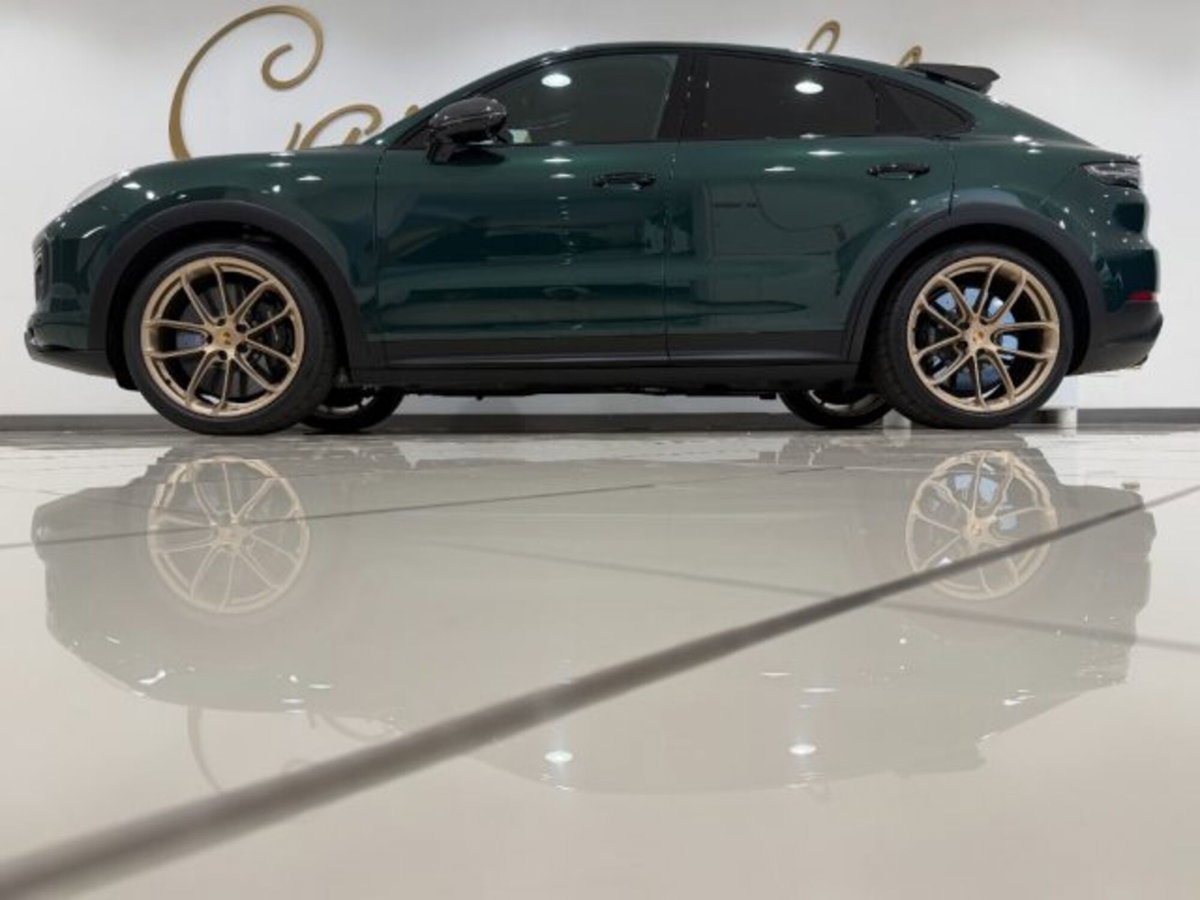 Porsche Cayenne Coupé 4.0 Turbo GT (9)