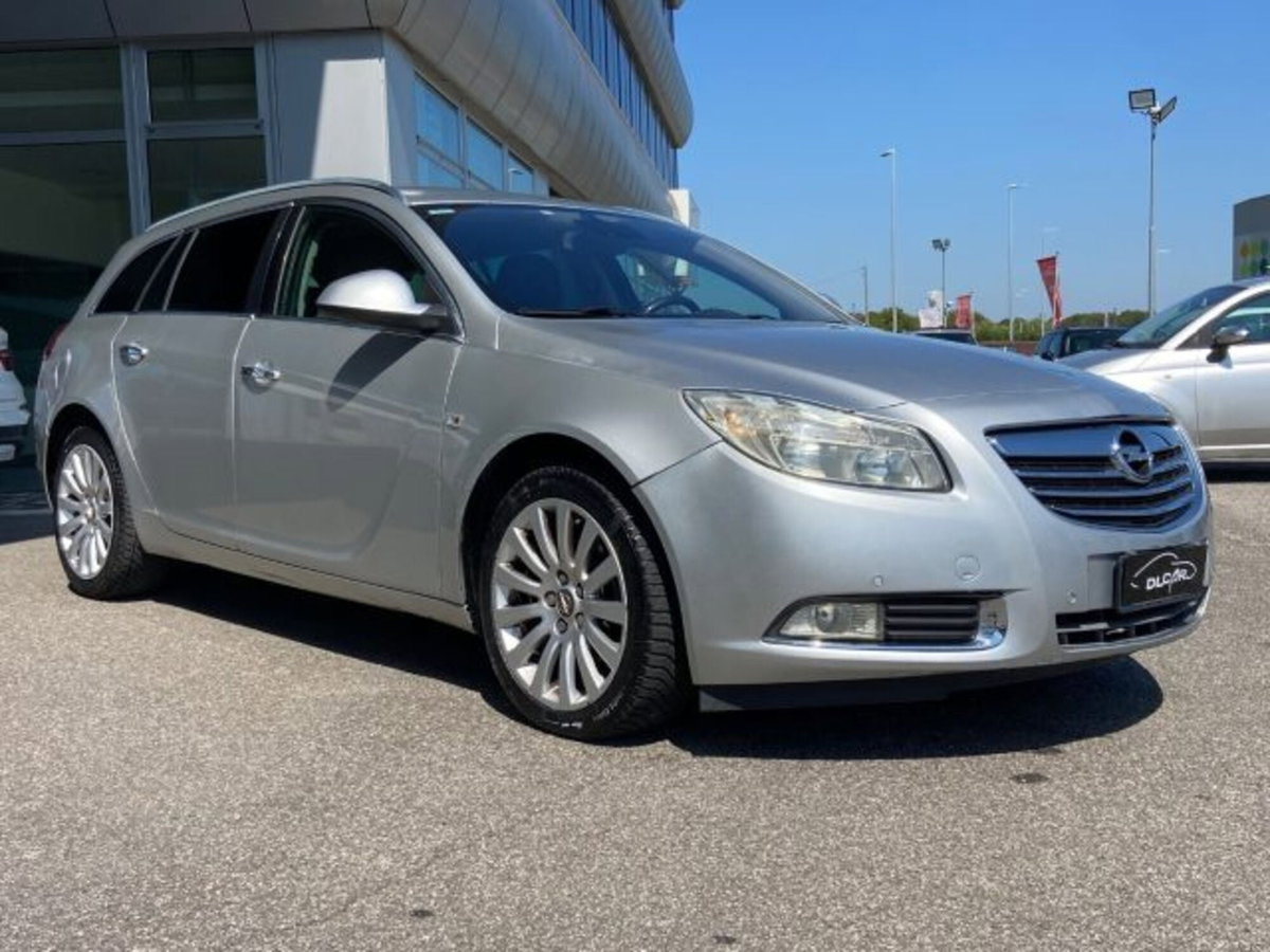 Opel Insignia Station Wagon CDTI Sports aut. Cosmo (2)