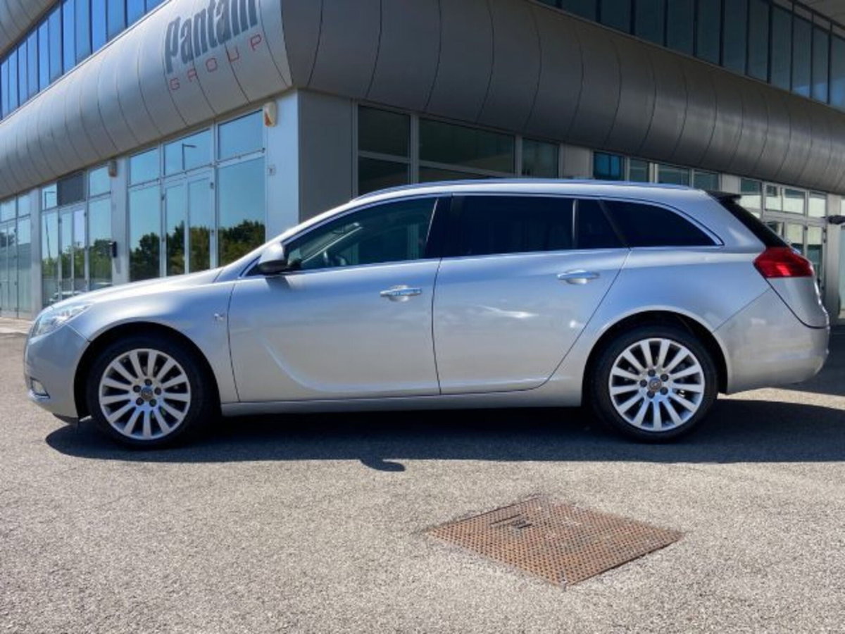 Opel Insignia Station Wagon CDTI Sports aut. Cosmo (8)