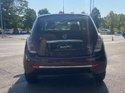 Lancia Ypsilon 1.2 69 CV Diva (9)