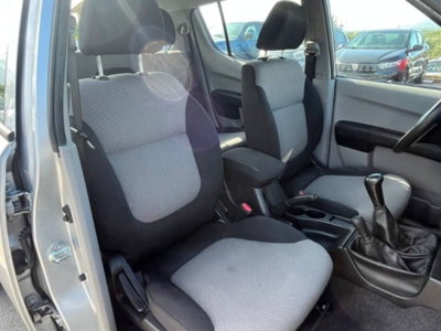 Mitsubishi L200 2.5 DI-D/136CV Double Cab Intense (12)