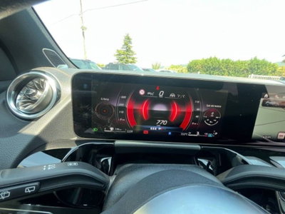 Mercedes-Benz GLA SUV 200 d Progressive Advanced Plus 4matic auto (15)