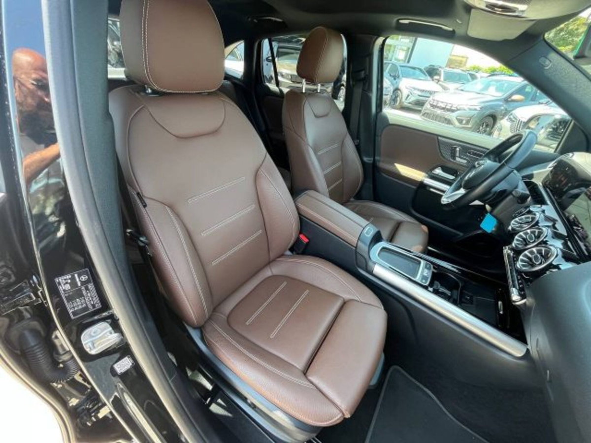 Mercedes-Benz GLA SUV 200 d Progressive Advanced Plus 4matic auto (9)
