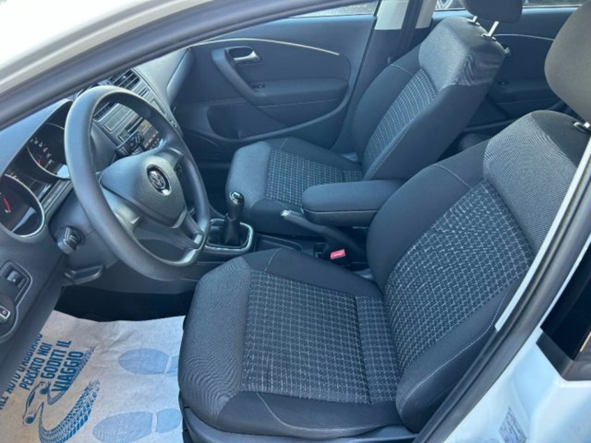 Volkswagen Polo 1.4 TDI 5p. Comfortline BlueMotion Technology (8)