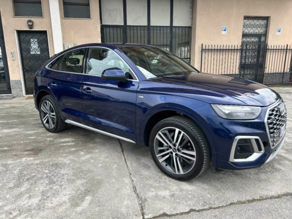 Audi Q5 Sportback 40 2.0 tdi mhev 12V S line Plus quattro s-tronic (2)