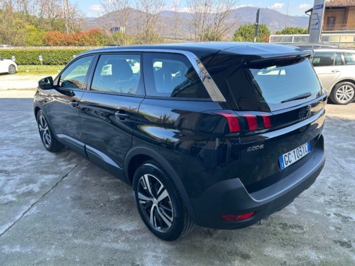 Peugeot 5008 BlueHDi 130 S&S EAT8 Active Business (5)
