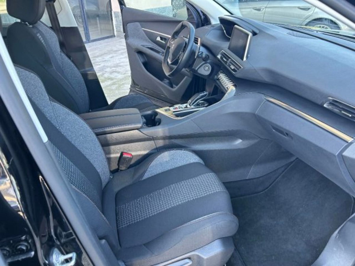 Peugeot 5008 BlueHDi 130 S&S EAT8 Active Business (7)