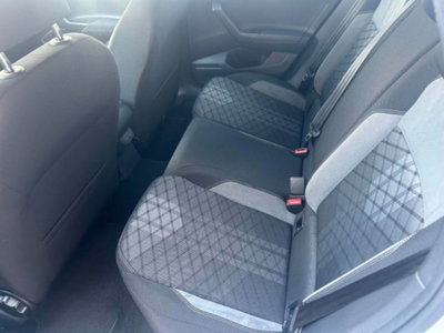 Volkswagen Taigo 1.0 TSI 110 CV DSG R-Line (9)