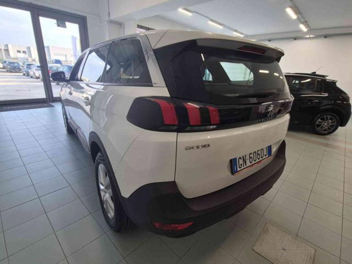 Peugeot 5008 BlueHDi 130 S&S Active Pack (8)