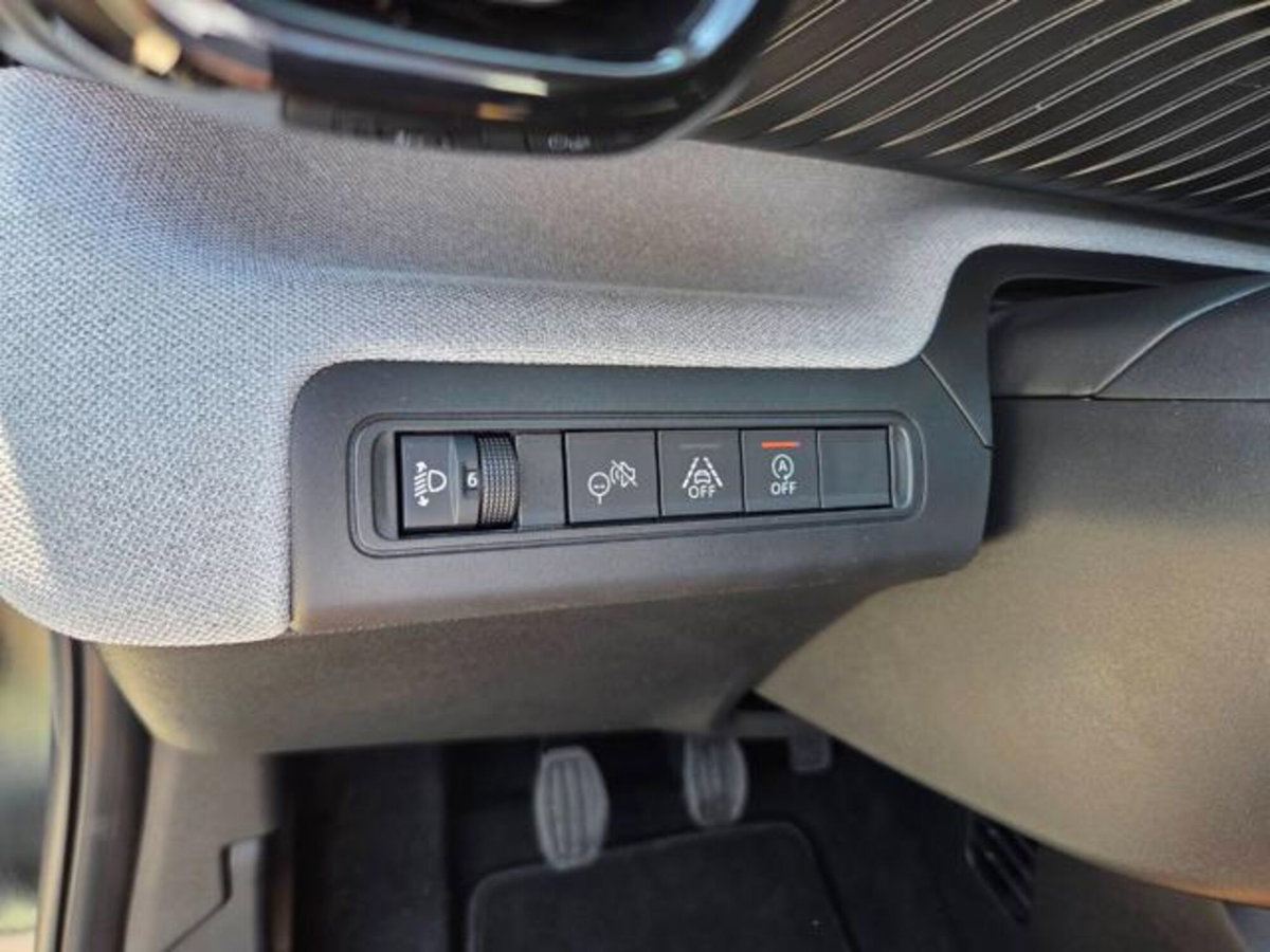 Citroen C3 Aircross 1.2 puretech turbo Plus 100cv (9)