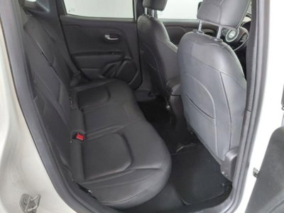 Jeep Renegade 1.3 T4 190CV PHEV 4xe AT6 Limited (18)